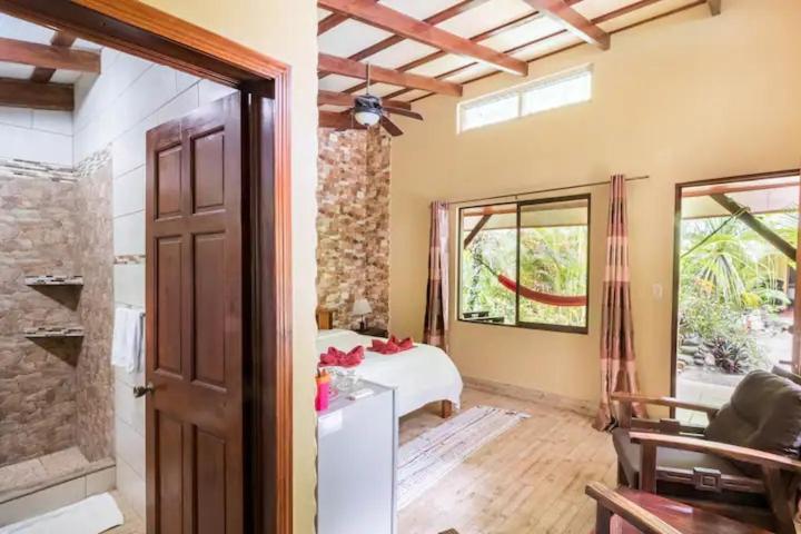 Hotel Casa Caribbean Coconut Cahuita Exterior foto